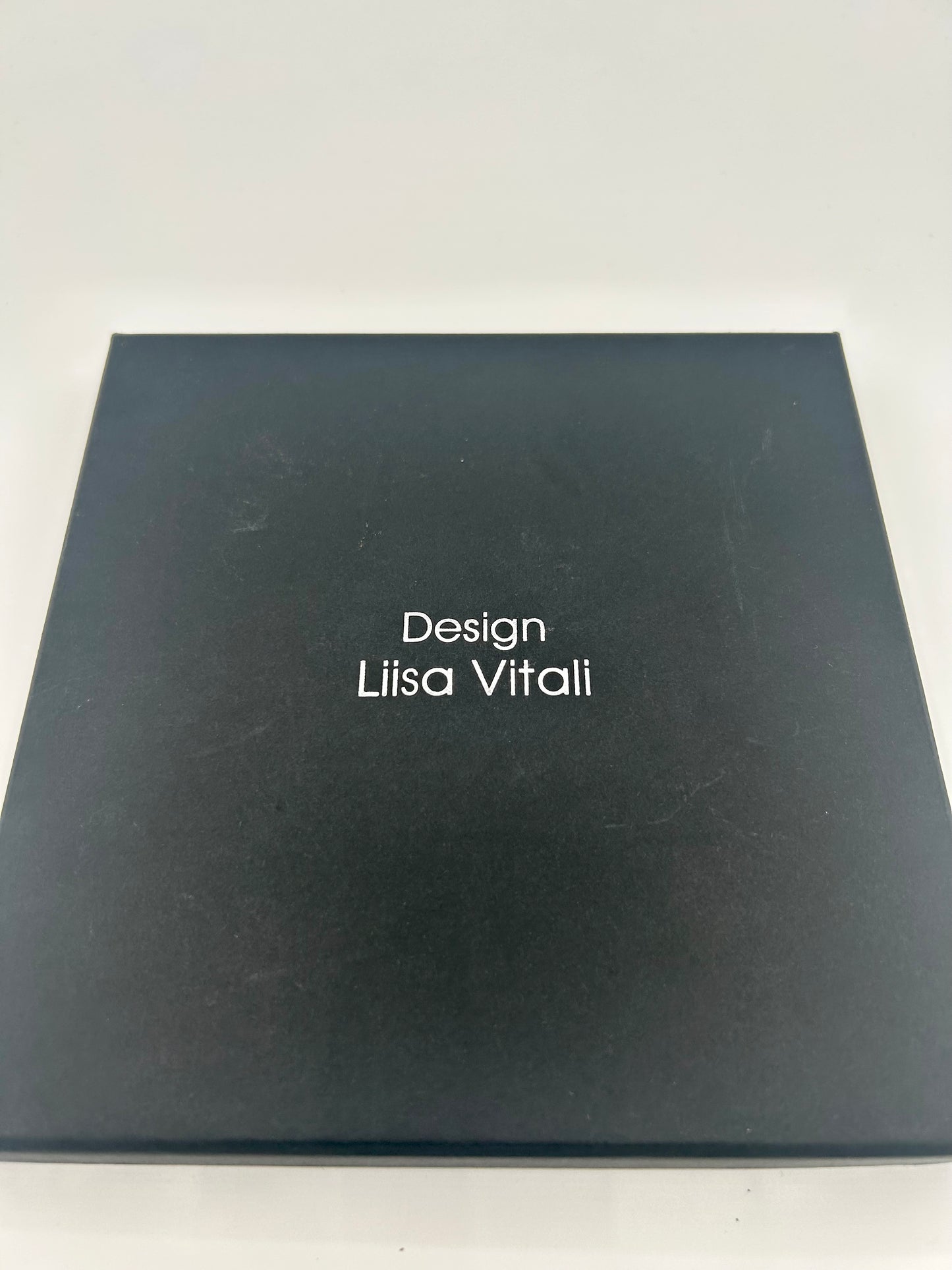 Design Liisa Vitali - korusetti