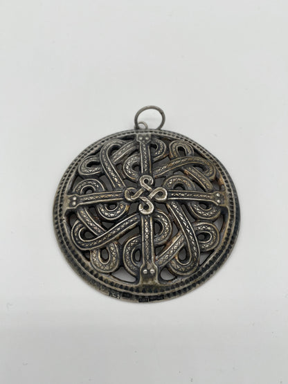 Kalevala koru - Kilpi