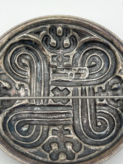 Kalevala koru - Hannunvaakuna rintakoru