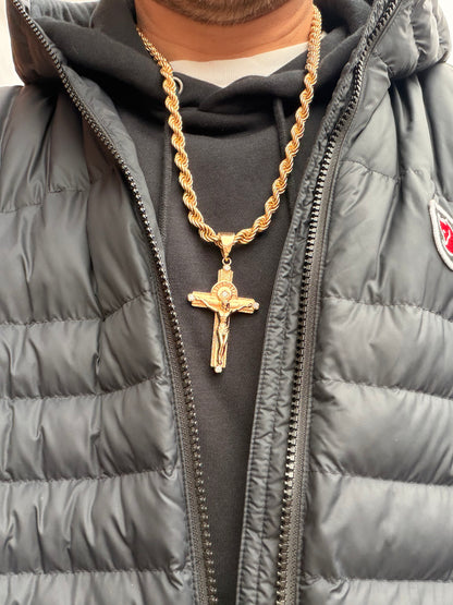 157g Cordell-ketju ristillä – 14K